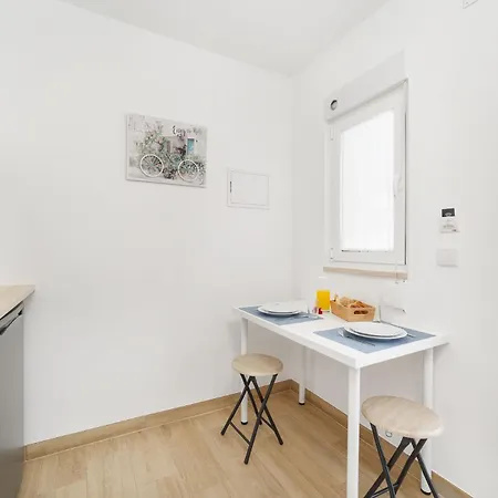 Pátio C'un Casinhas Apartamento